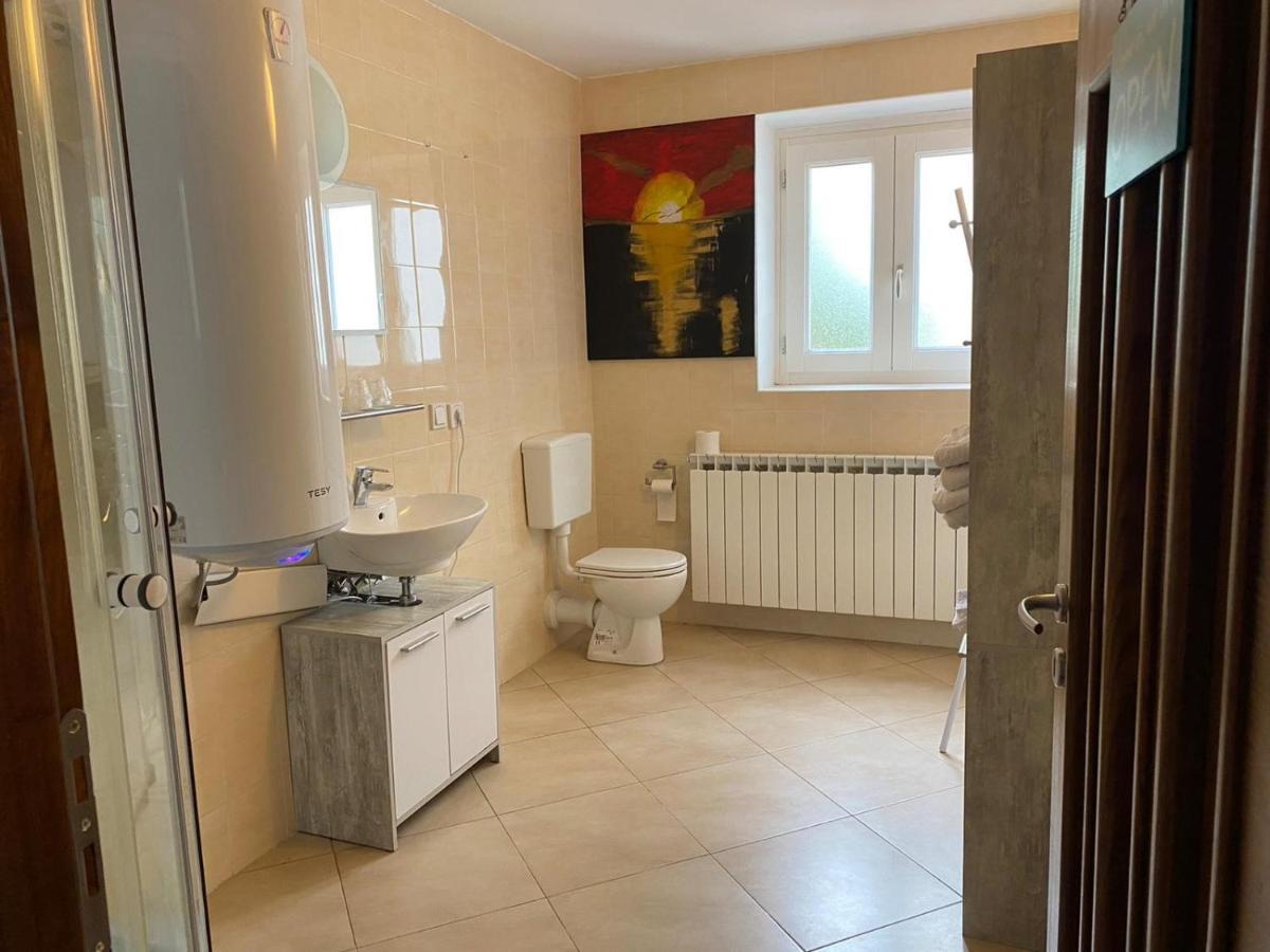 Fewo Mattiello'S Appartement Mengen Buitenkant foto